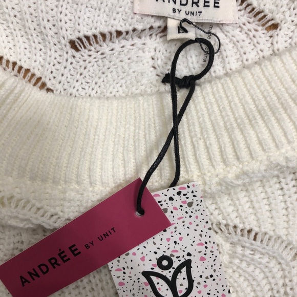 NEW Andrée by UNIT Solid Loose Fit Sweater - Picture 3 of 6